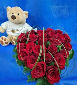 Cuore di rose con orso fioravantifiori.pro